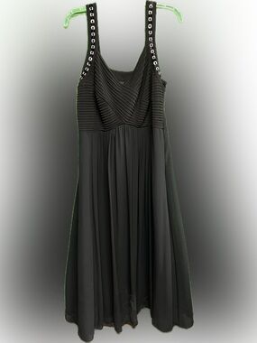 Robbie Bee Black Strapless Pleated Bodice Evening Gown